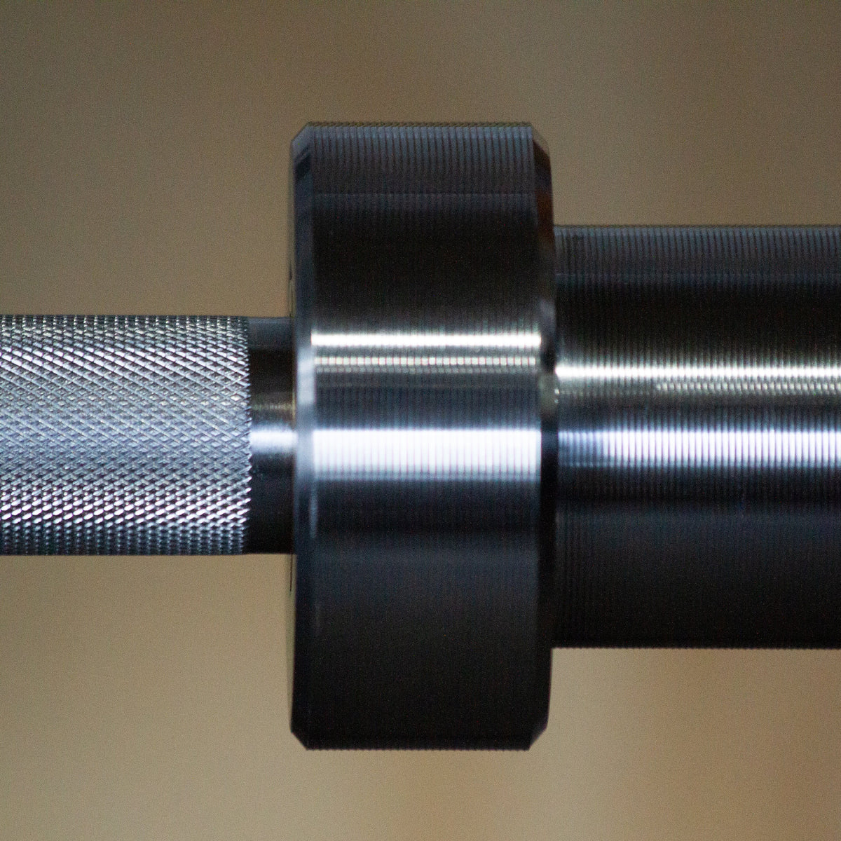 Zeus Olympus Barbell - 20 kg (Training, No Center Knurl) — view 4 of 4