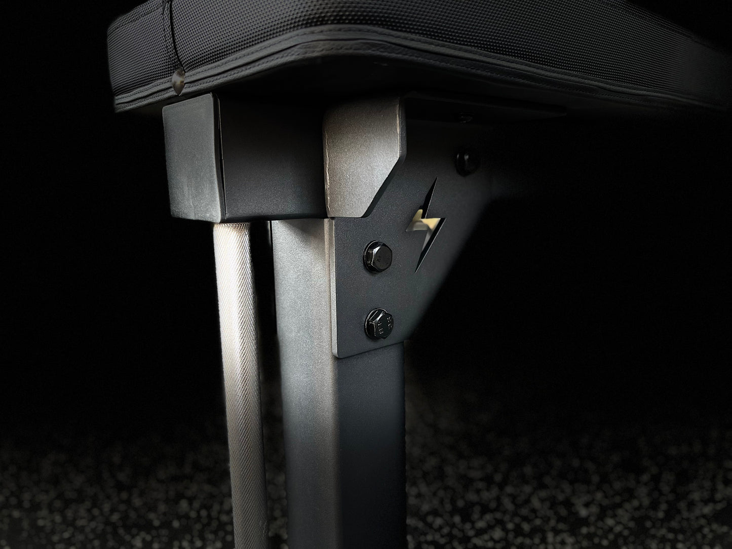 Zeus Lightning XT Flat Bench — view 5 of 10