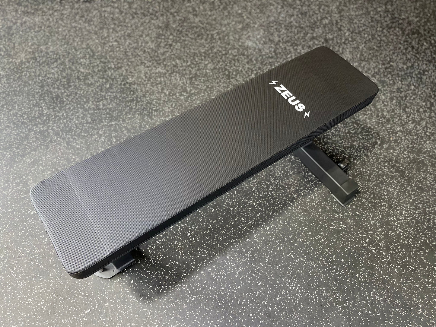 Zeus Lightning XT Flat Bench — view 9 of 10